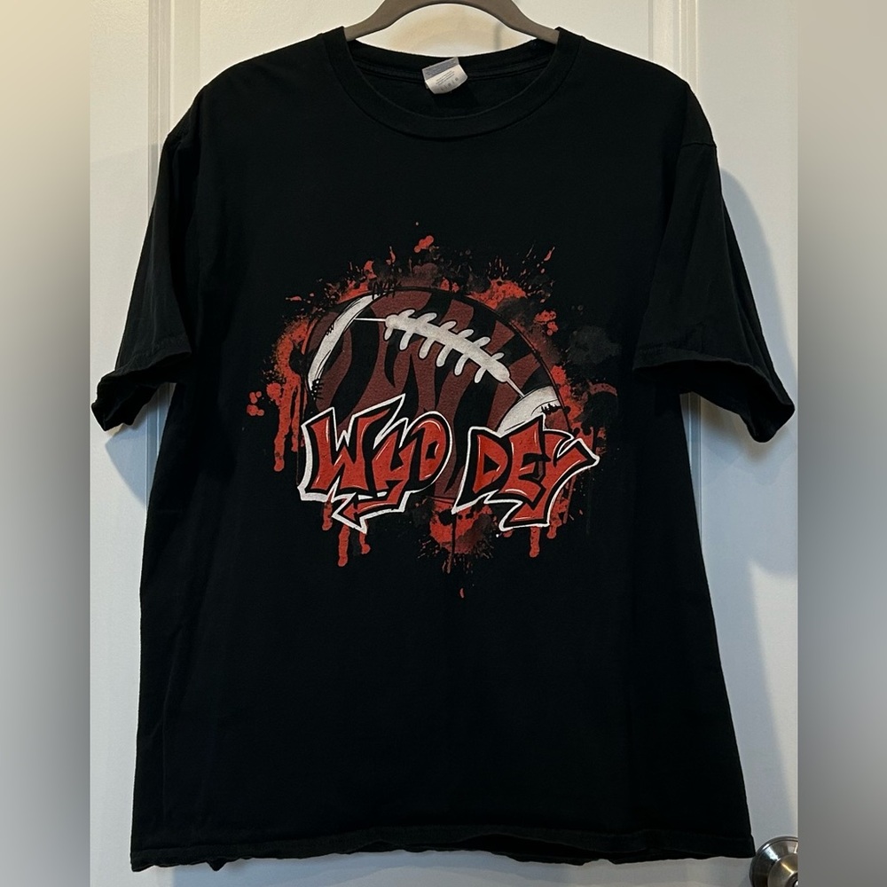 Men’s Cincinnati Bengals size Large, cotton tee shirt. GUC
